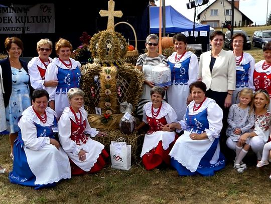 Dożynki Parafialne i Święto Wsi w Tychnowach