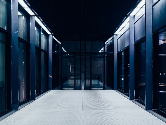 Kolokacja czy własny serwer dedykowany?