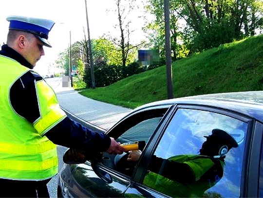 Kwidzyn – kierowca po alkoholu potrącił pieszego na pasach