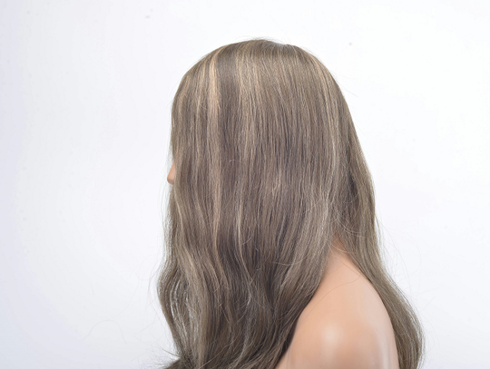 Skóra głowy pod presją – jak odzyskać równowagę?