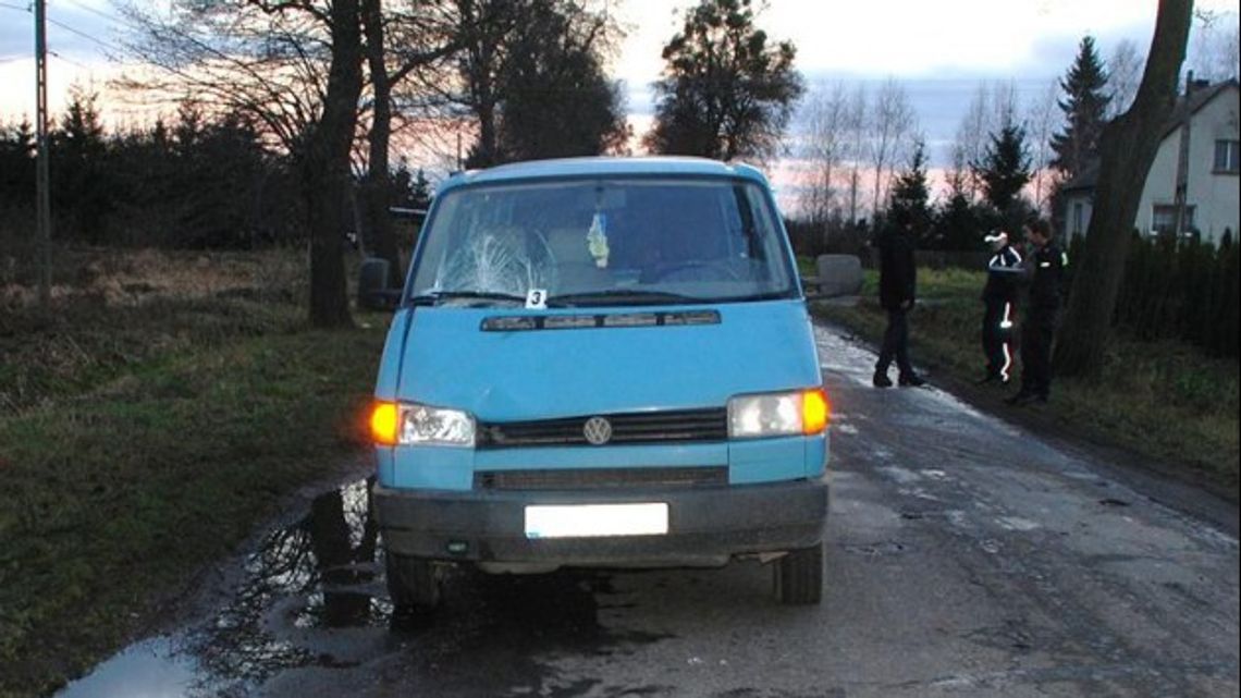 02.12.2013r. Kwidzyn -  dwa potrącenia na drogach powiatu kw